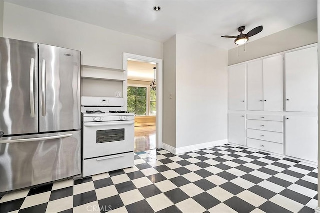 6669 De Longpre Ave, Los Angeles, CA 90028 - photo 46