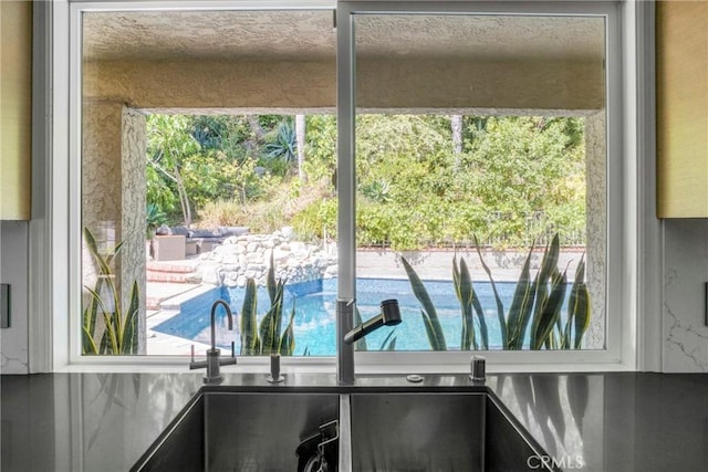 3757 Coldstream Ter, Tarzana, CA 91356 - photo 57