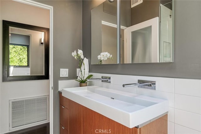 6305 Lomitas Dr, Los Angeles, CA 90042 - photo 15