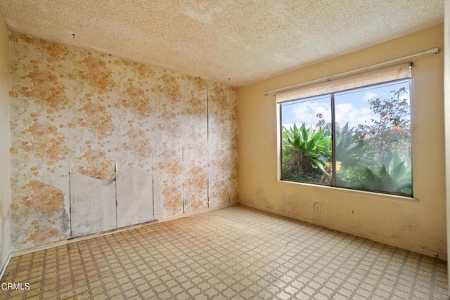 6752 Swan St, Ventura, CA 93003 - photo 9