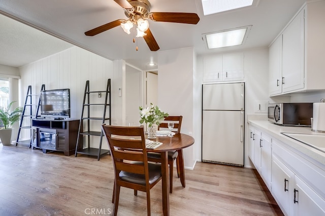 13670 Cedar Crest Ln Unit 119-I, Seal Beach, CA 90740 - photo 2