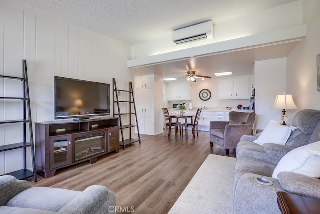 13670 Cedar Crest Ln Unit 119-I, Seal Beach, CA 90740 - photo 1