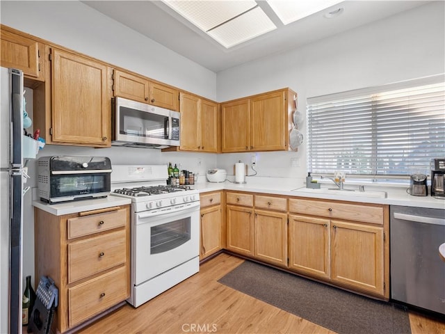 19012 Frances St, Apple Valley, CA 92308 - photo 10