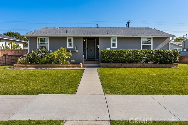 736 W Orangethorpe Ave, Fullerton, CA 92832 - photo 1