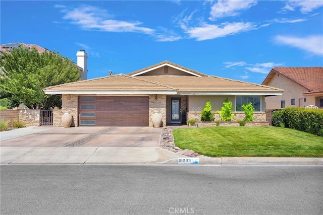 18083 Mariner Dr, Victorville, CA 92395 - photo 2