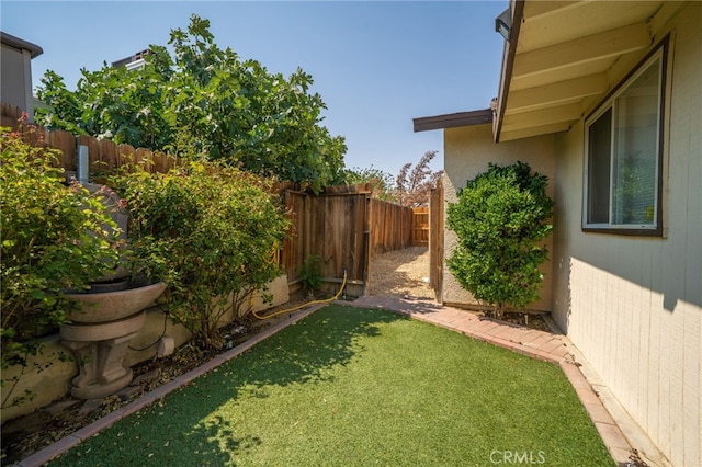 15486 Yates Rd, Victorville, CA 92395 - photo 28