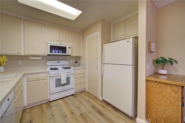 422 Highland Dr, Santa Maria, CA 93455 - photo 13