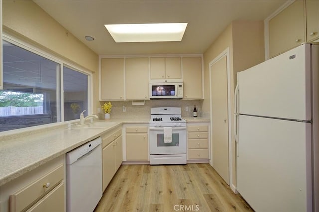 422 Highland Dr, Santa Maria, CA 93455 - photo 14