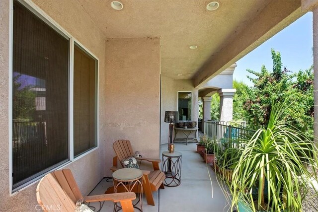 5614 Queen Palms Dr, Riverside, CA 92506 - photo 14