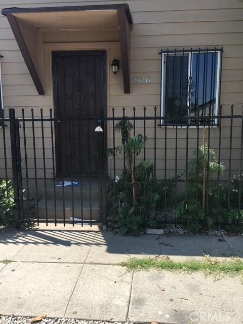 846 W 103rd St Unit 3, Los Angeles, CA 90044 - photo 1
