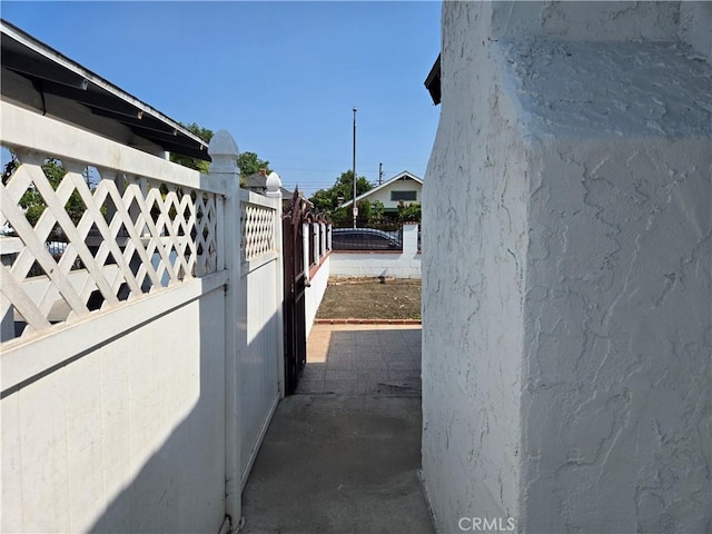 1056 W 52nd St, Los Angeles, CA 90037 - photo 5