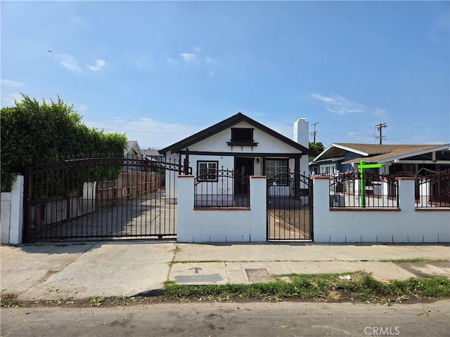 1056 W 52nd St, Los Angeles, CA 90037 - photo 2