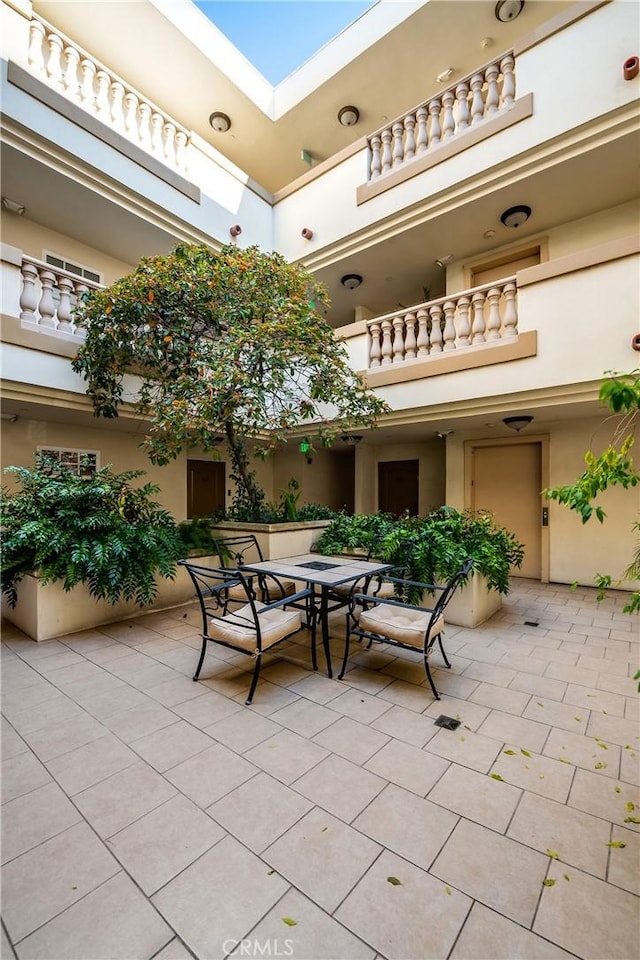 4832 Whitsett Ave Unit 305, Valley Village, CA 91607 - photo 4
