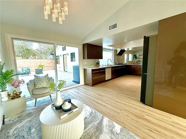 3432 Yellowtail Dr, Los Alamitos, CA 90720 - photo 12