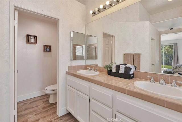 14310 Platt Ct, Canyon Country, CA 91387 - photo 17