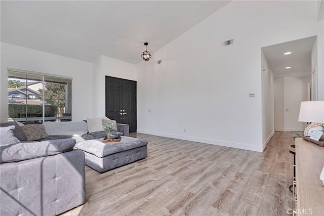 14310 Platt Ct, Canyon Country, CA 91387 - photo 5