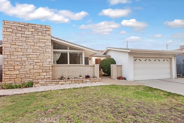 6913 Bevis Ave, Van Nuys, CA 91405 - photo 1