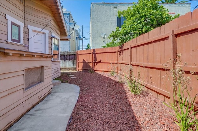 948 Cedar Ave, Long Beach, CA 90813 - photo 42