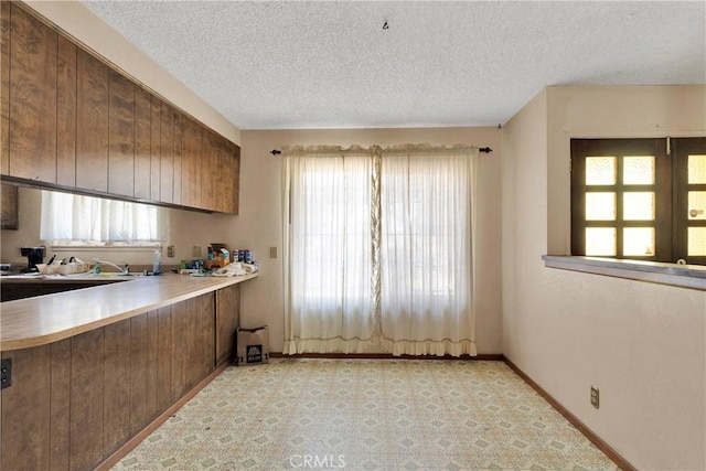 14122 Pawnee Rd, Apple Valley, CA 92307 - photo 5