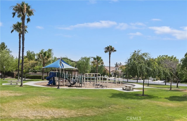 39156 Clydesdale Cir, Temecula, CA 92591 - photo 47