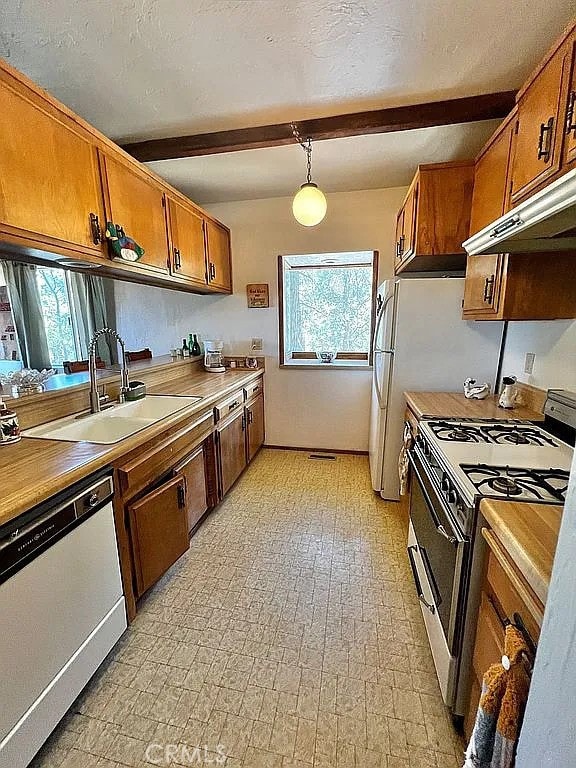 1010 Jungfrau Dr, Crestline, CA 92325 - photo 6