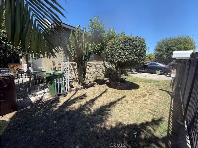 817 W Arbutus St Unit A, Compton, CA 90220 - photo 9