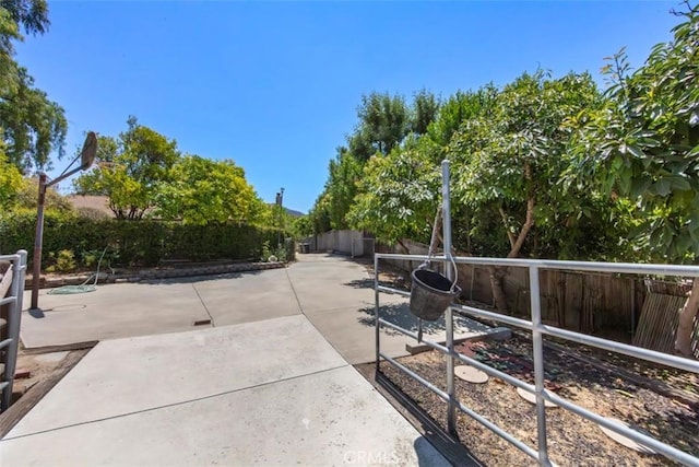 175 Wrangler Rd, Simi Valley, CA 93065 - photo 32