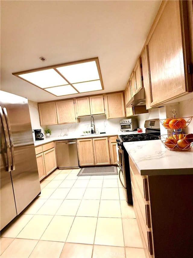 116 W Maple St Unit 18, Glendale, CA 91204 - photo 12