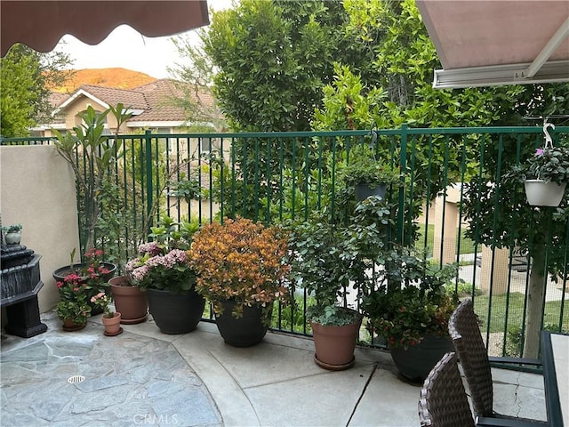 508 Bannister Way Unit B, Simi Valley, CA 93065 - photo 5