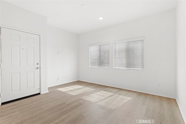 11726 Calenda Ct, Victorville, CA 92392 - photo 9