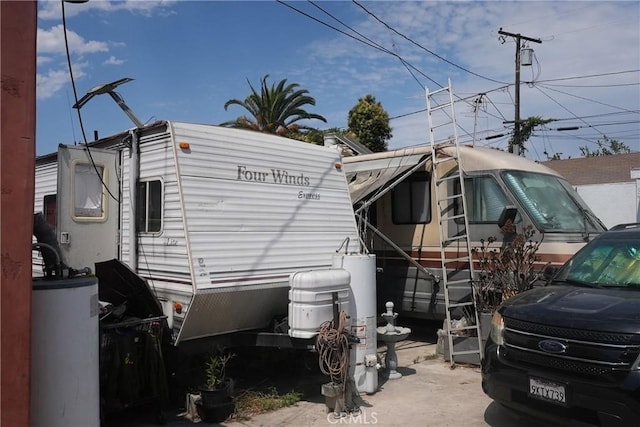 16204 S Bradfield Ave, Compton, CA 90221 - photo 5