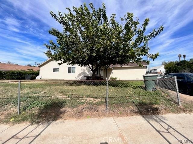 2431 12th St, Riverside, CA 92507 - photo 11