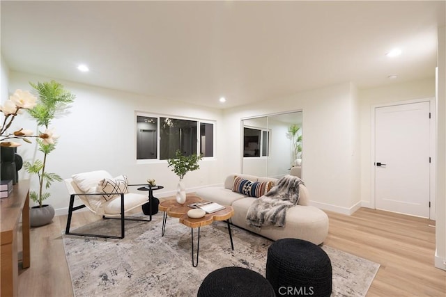 2911 S Ridgeley Dr, Los Angeles, CA 90016 - photo 13