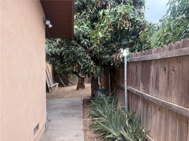 878 E Holly St, Rialto, CA 92376 - photo 36