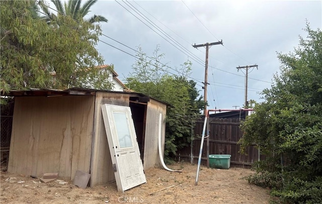 878 E Holly St, Rialto, CA 92376 - photo 40