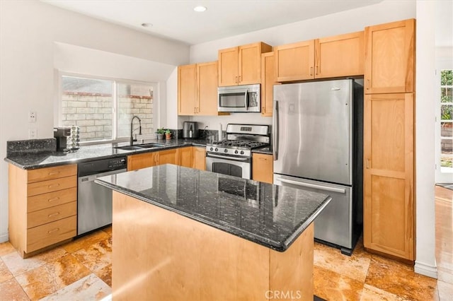 28230 Evergreen Ln, Saugus, CA 91390 - photo 12