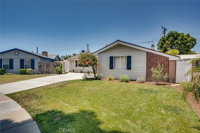 16381 Ace Ln, Huntington Beach, CA 92649 - photo 2