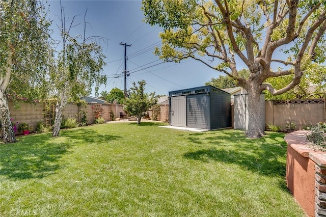 16381 Ace Ln, Huntington Beach, CA 92649 - photo 28