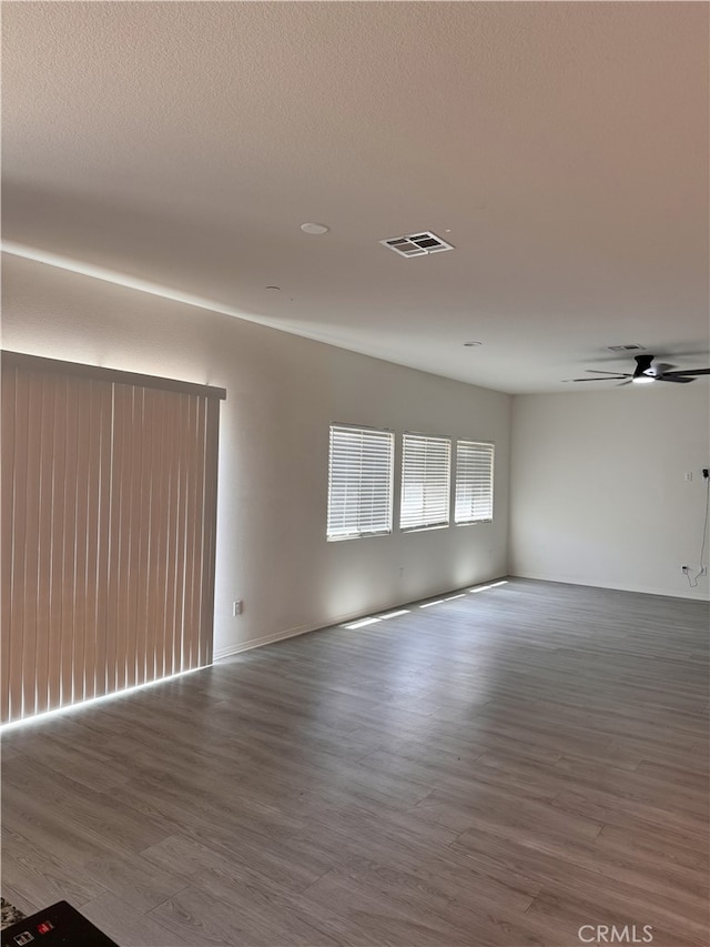 539 Hydrangea St, Hemet, CA 92543 - photo 24