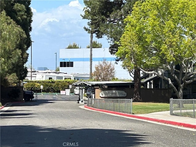 18232 Parkview Ln Unit 103, Huntington Beach, CA 92648 - photo 35