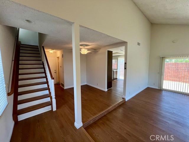 950 W Lamark Ln, Anaheim, CA 92802 - photo 11
