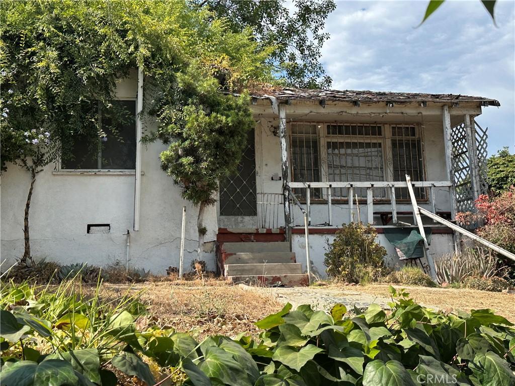 5213 Navarro St, Los Angeles, CA 90032 - photo 1