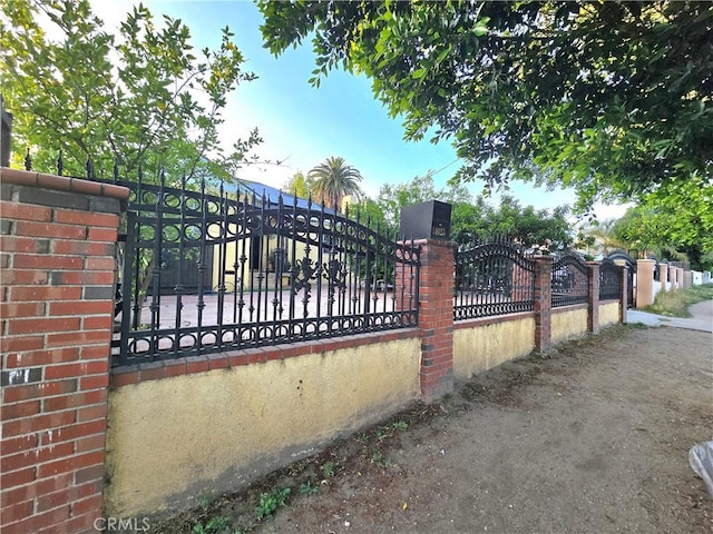 14023 Hubbard St, Sylmar, CA 91342 - photo 47