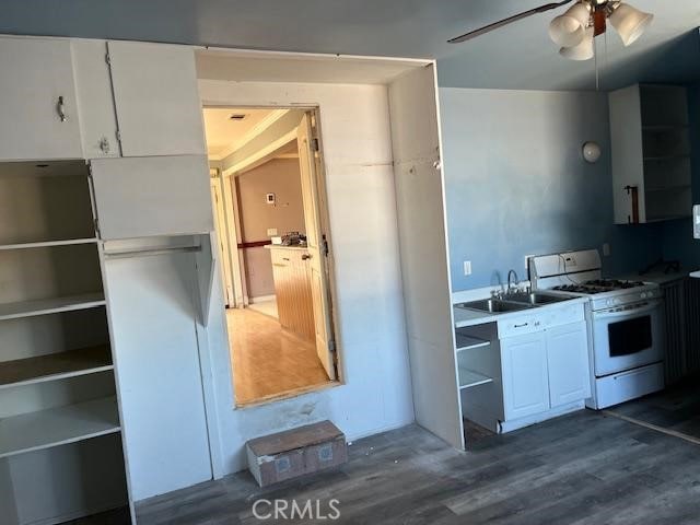 6670 Aura Ave, Reseda, CA 91335 - photo 12