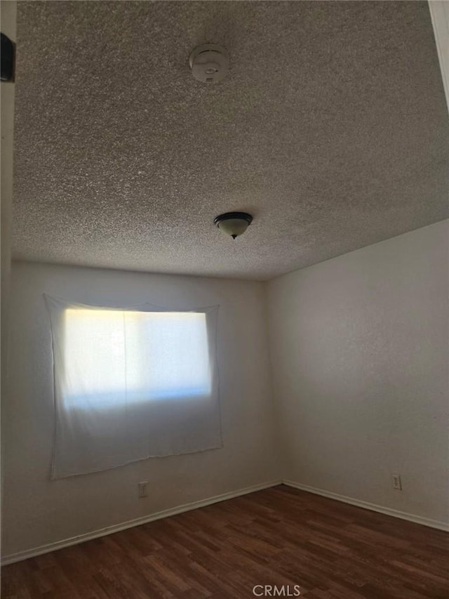 15879 Edwin St, Mojave, CA 93501 - photo 11