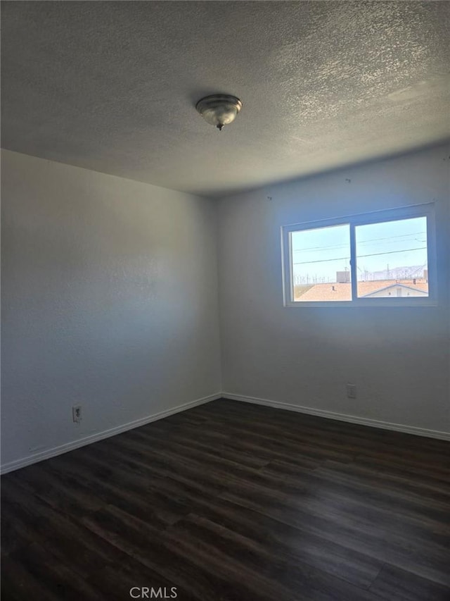 15879 Edwin St, Mojave, CA 93501 - photo 6