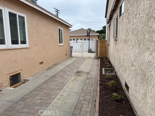 3341 Wisconsin Ave, South Gate, CA 90280 - photo 5