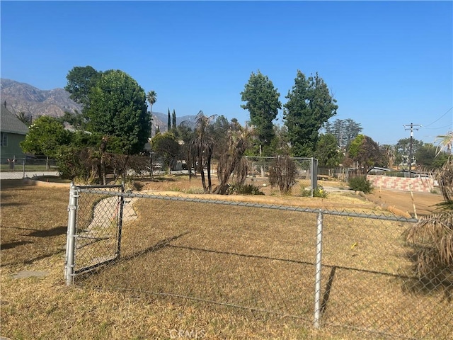 2262 Glenrose Ave, Altadena, CA 91001 - photo 4
