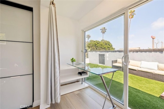 835 Sunset Ave, Venice, CA 90291 - photo 32