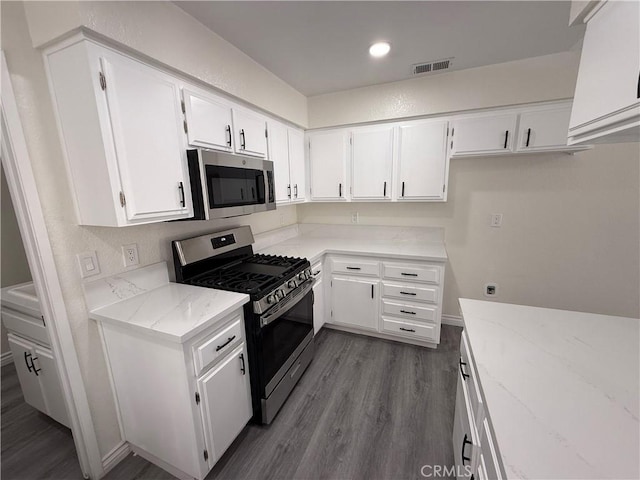 13577 Red Mahogany Dr, Moreno Valley, CA 92553 - photo 11